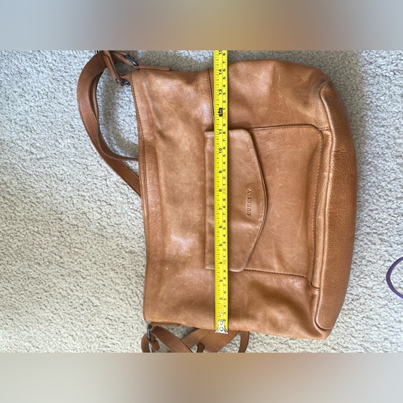 Burkely tan coloured genuine leather shoulder crossbody bag - Picture 12 of 16